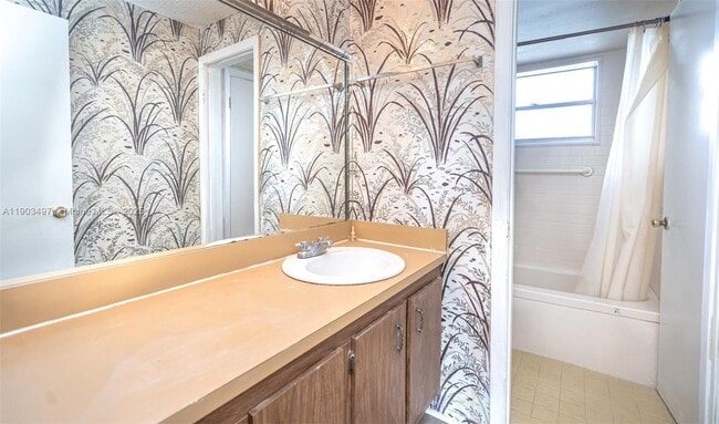 Photo - 1891 SW 81st Ave Unidad 310