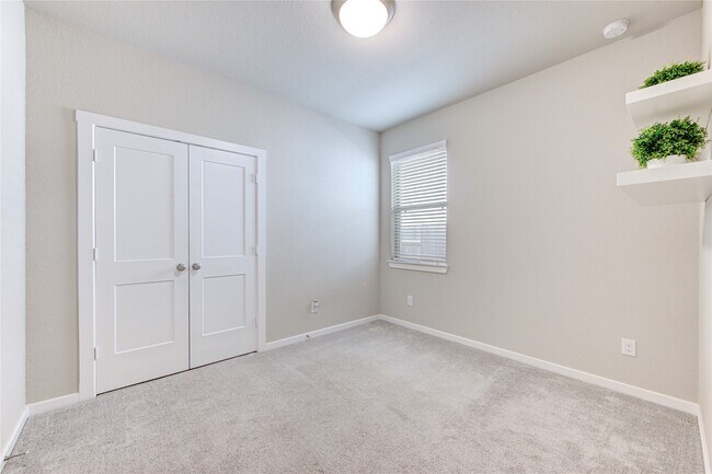 Photo - 6022 Bristol Spur Ln