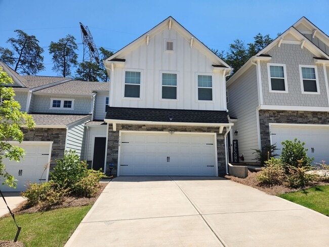 Building Photo - 3 Bedroom Townhome Community on Lake Wylie