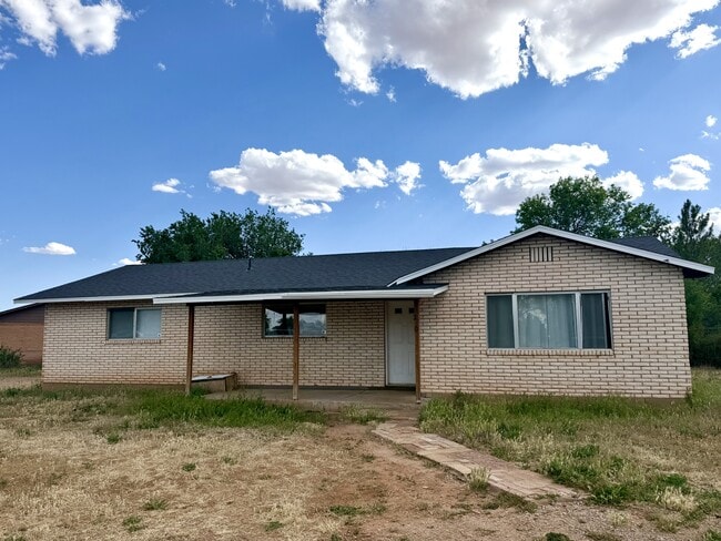 Building Photo - 290 E 400 S