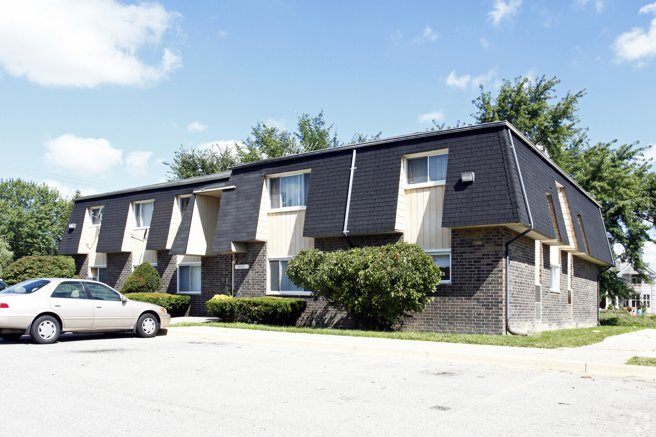 Photo - Homecrest Apartments