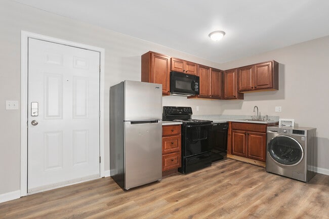 Harrison Haus - Harrison Village and Harrison Haus