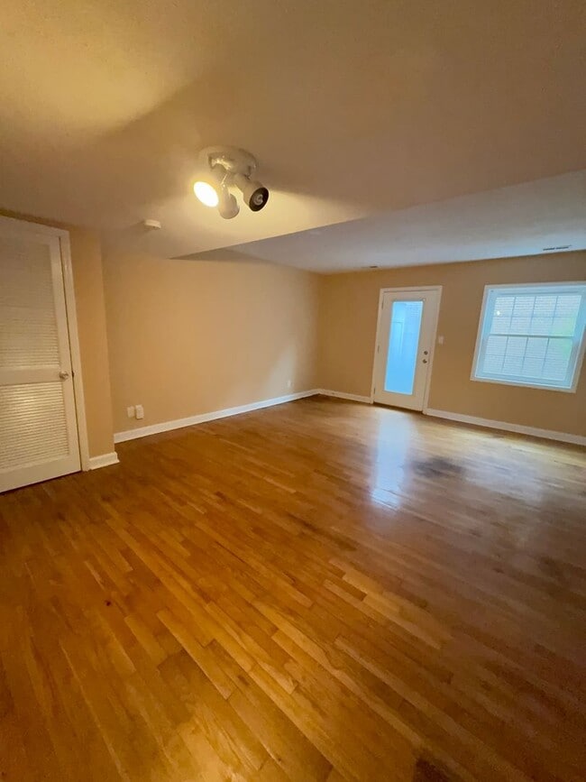 Photo - Fidelity Court offers comfort and convenie...
