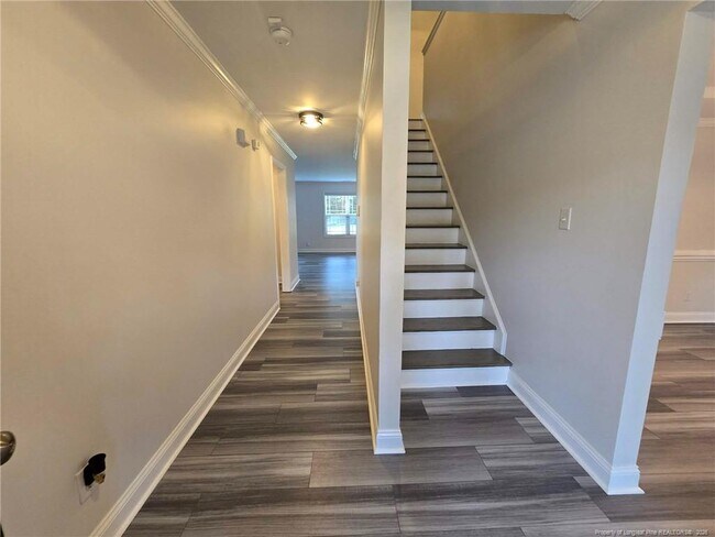 Photo - 102 Whistling Pine Dr