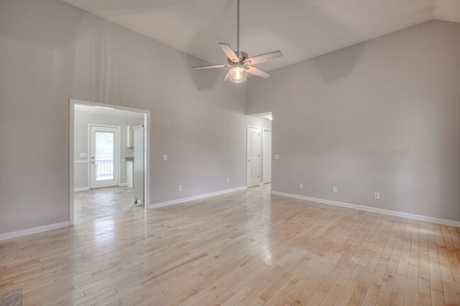 Photo - 5020 Old Salem Rd