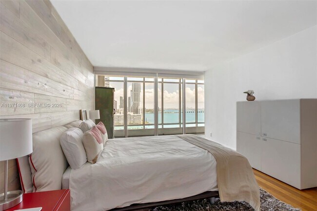 Photo - 1717 N Bayshore Dr Unit A-2740