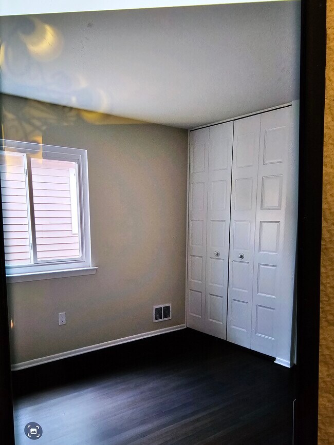 Photo - 622 Bergen St Unit 2nd floor