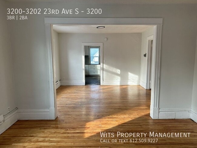 Photo - 3200-3202 23rd Ave S-3200 Unit 3200