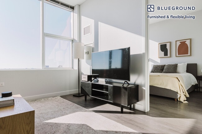 Photo - 1000 S Clark St Unidad FL23-ID1225