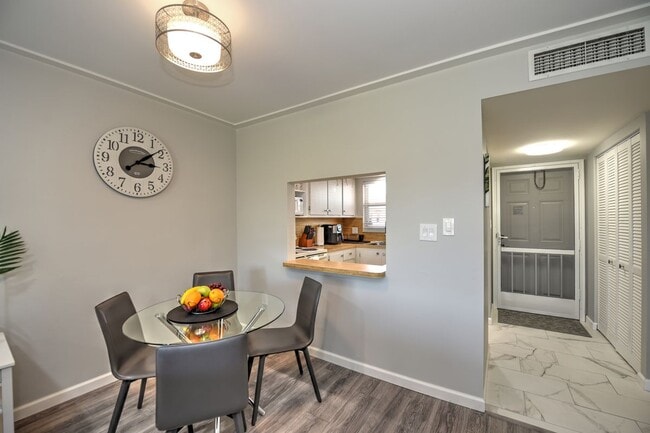 Photo - 170 Turtle Lake Ct