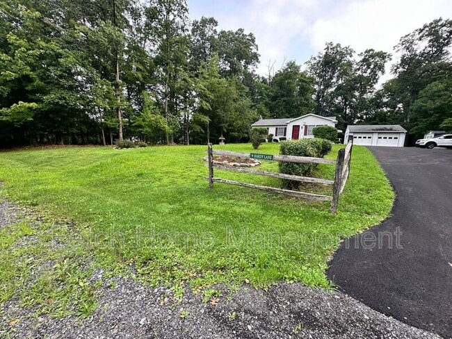Photo - 9 Hardy Ln