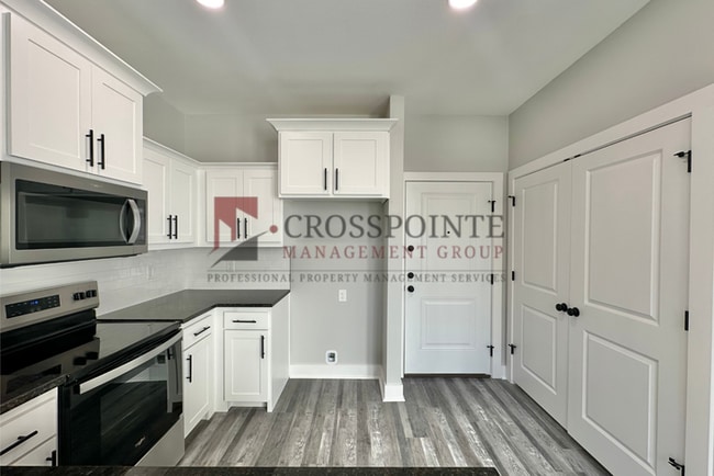 Photo - 1 Bedroom Loft at The Cannery! Tour Today!