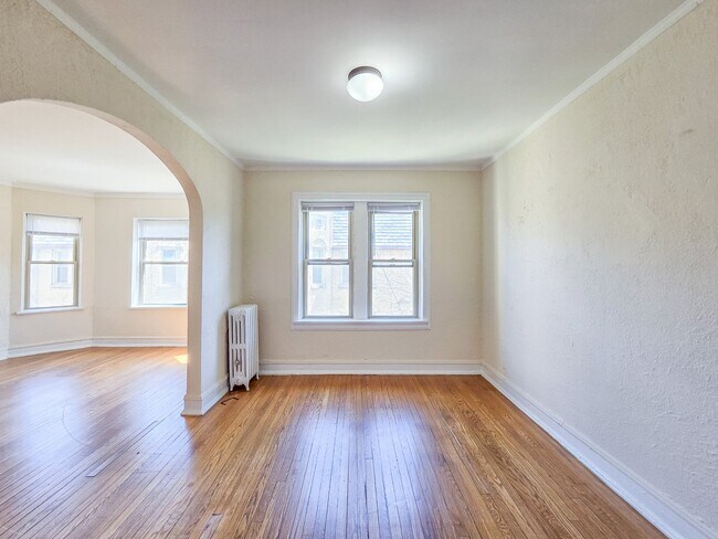 Photo - 1430 W Farwell Ave Unit 3