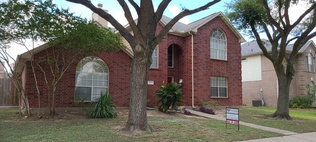 Building Photo - 15514 Baxter Ave Rental