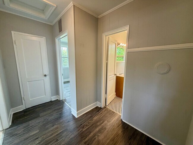 714 Miller Rd Unit 714 A