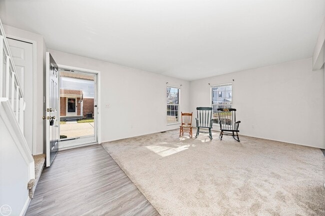 Photo - 24692 N Meadow Dr Unidad 9 / 3