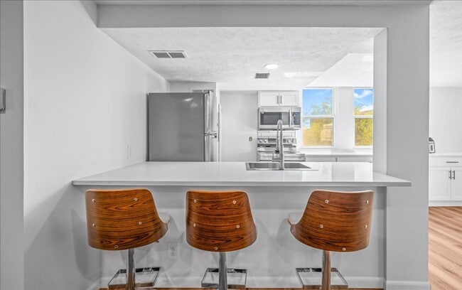 Photo - Newly Renovated Blackstone Gem!