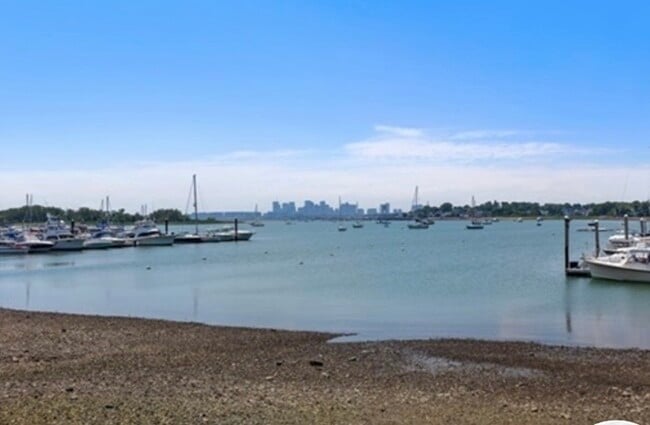 Photo - 600 Shirley St Unit 1