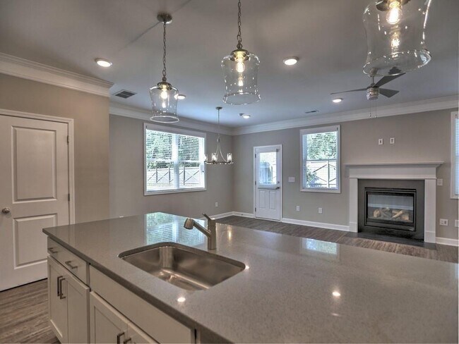 Photo - 3341 Verdi Ln