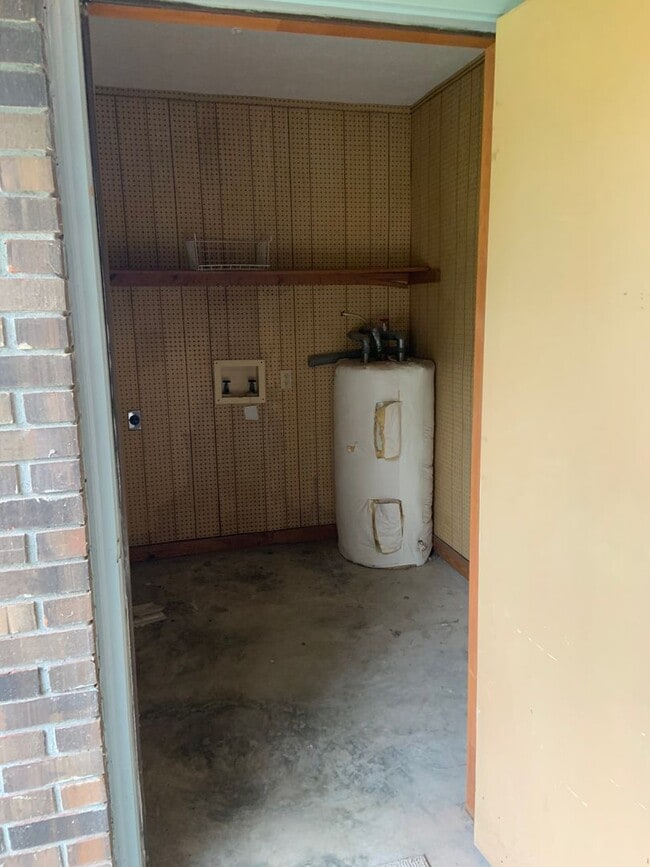 Photo - 404 Pinecrest Dr Unit 404-A Pinecrest Drive