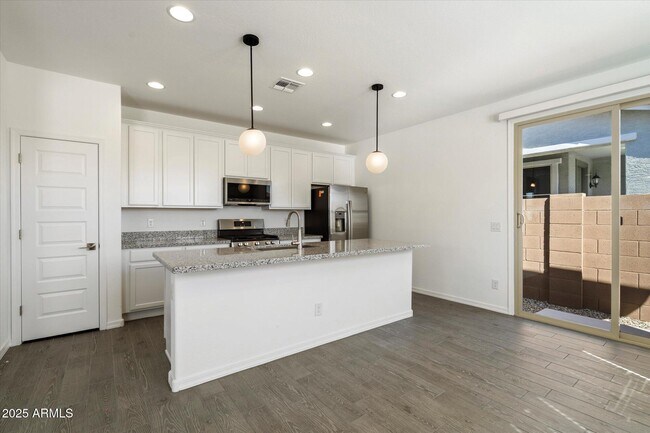 Photo - 25101 N 141st Ave