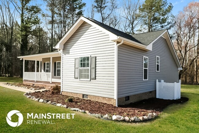 Photo - 127 Kinnis Creek Dr