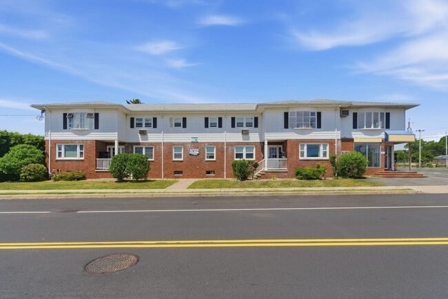 Building Photo - 285 State St Unit 1
