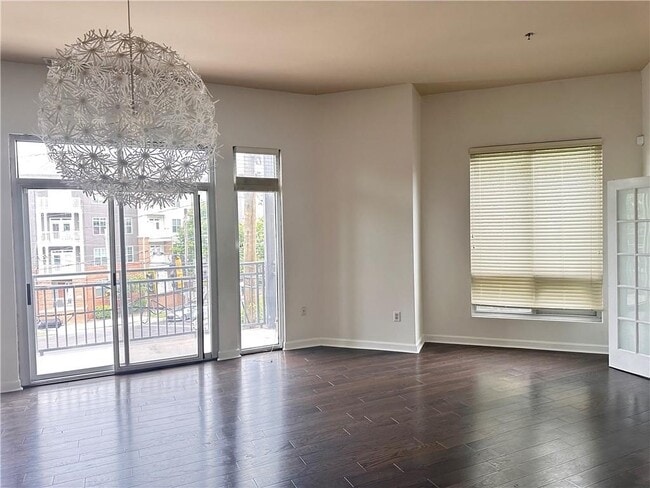 Photo - 711 Cosmopolitan Dr NE Unit 145