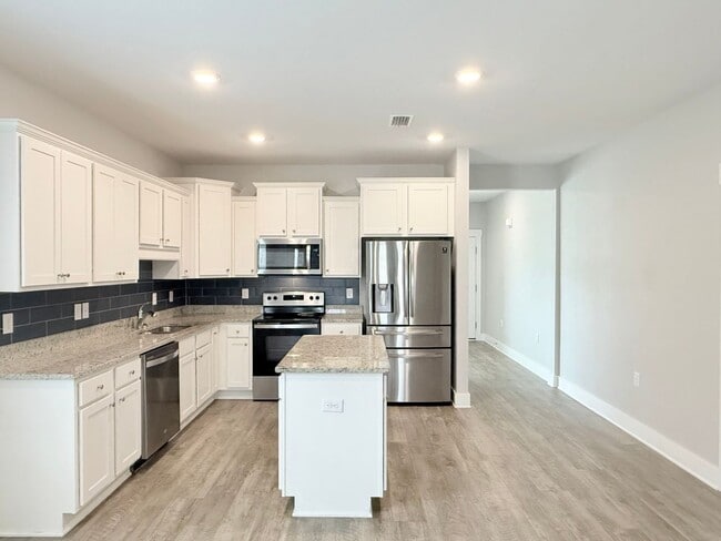 Photo - 3-Bedroom Home + Office - Arbor Place