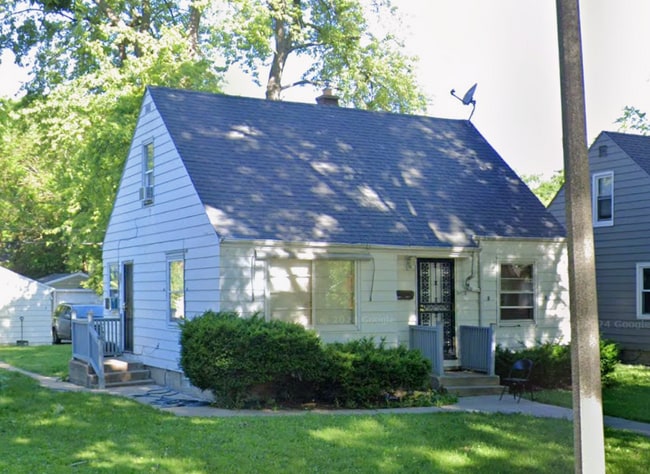 Building Photo - 4451 N 45th St