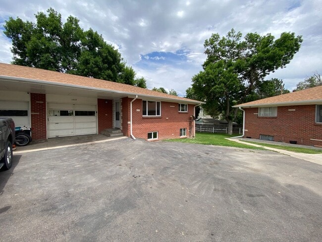 Photo - Lakewood living!