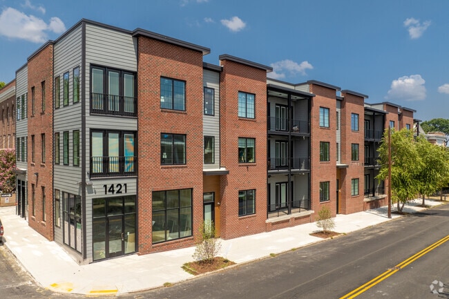 1421 Bainbridge St - 1421 Bainbridge Street