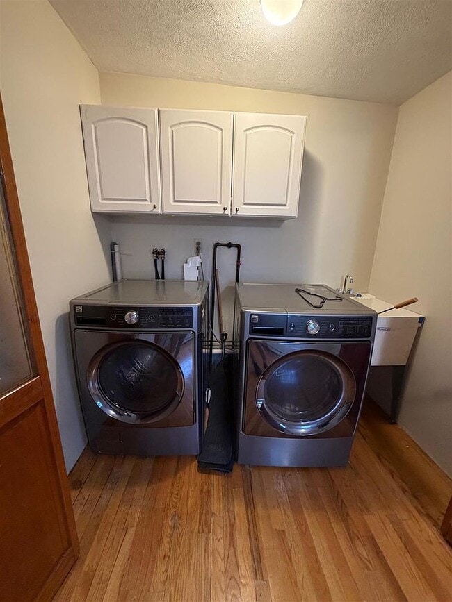 Photo - 33 Lafayette St Unit 2