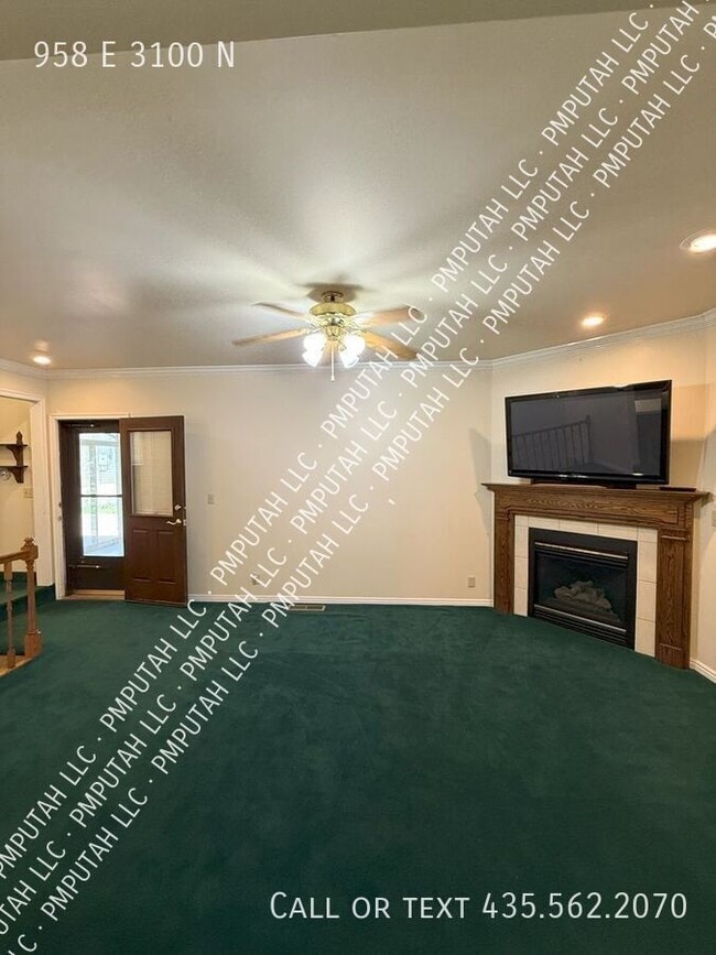 Photo - 958 E 3100 N