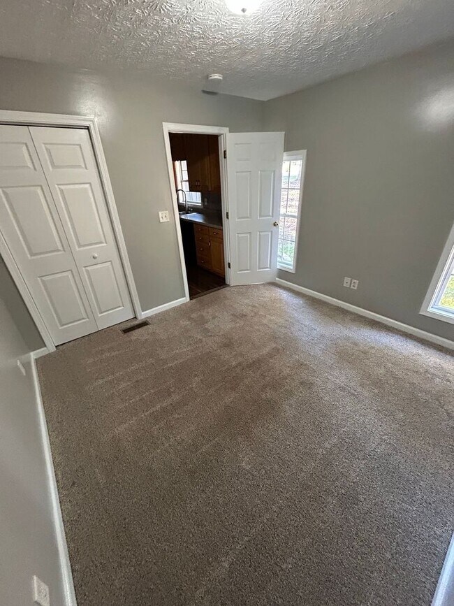 Photo - A Rare Find in Winston!