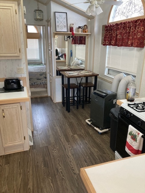 Photo - 134 Crabapple Ln