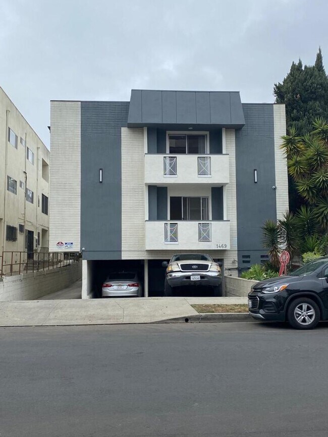 1469 Canfield Luxury Investments LLC