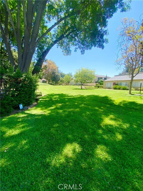 Photo - 1463 Cypress St