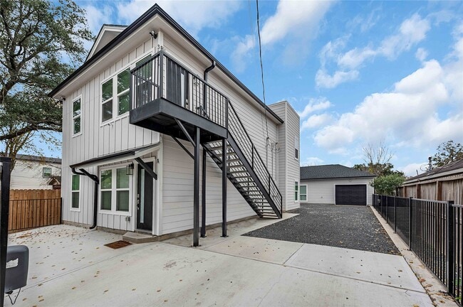 Photo - 3625 Lydia St