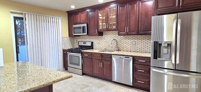 Photo - 44 Azalea Ct