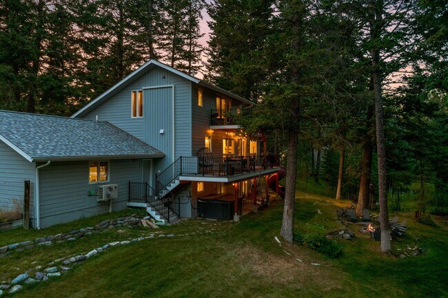 Photo - 205 Whitetail Ln
