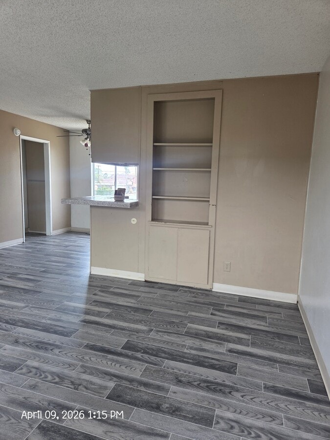 Photo - 995 N Mollison Ave Unit 28