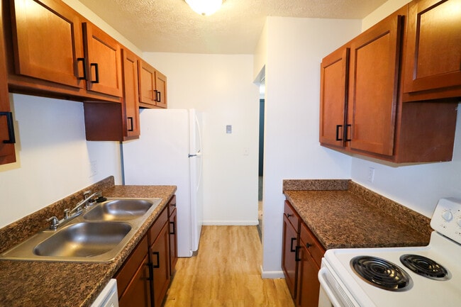 Ridgeview Apartments