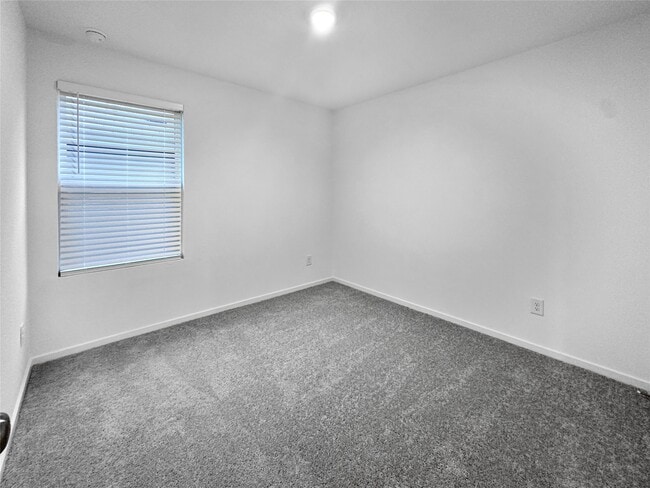 Photo - 31456 Moore Rd