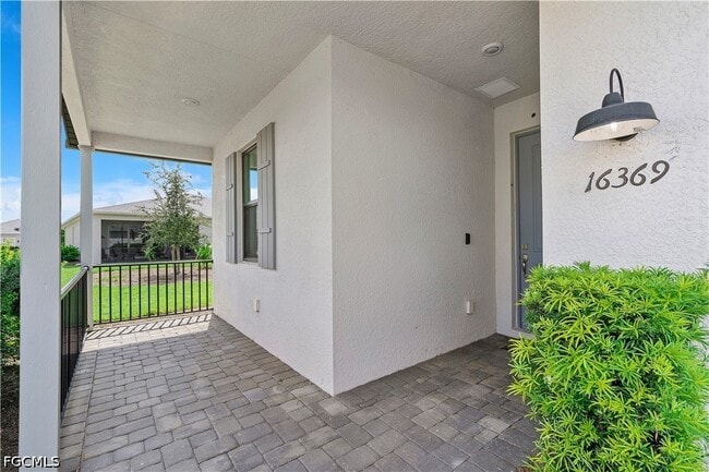 Photo - 16369 Palmetto St