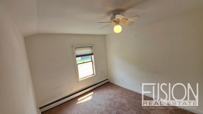 446 Colchester Ave