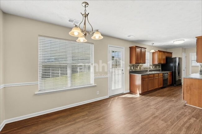 105 Tulip Grove Pt