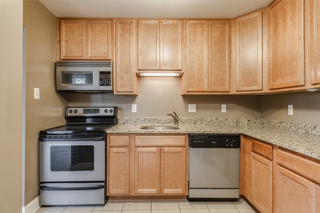 Building Photo - 431 Terry Ct Unit 31B