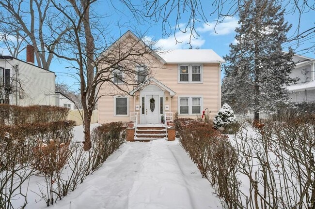 Building Photo - 147 Cleveland Ave