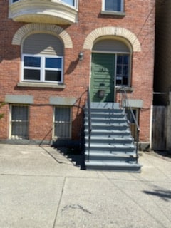 Building Photo - 383 Clinton Ave